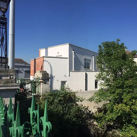 Bed & Breakfast Pia House